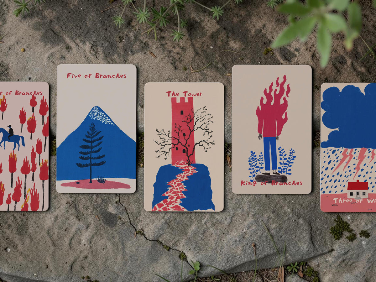 Hidden Bloom Tarot: Minimalist Rider–Waite Deck  • Limited First Edition